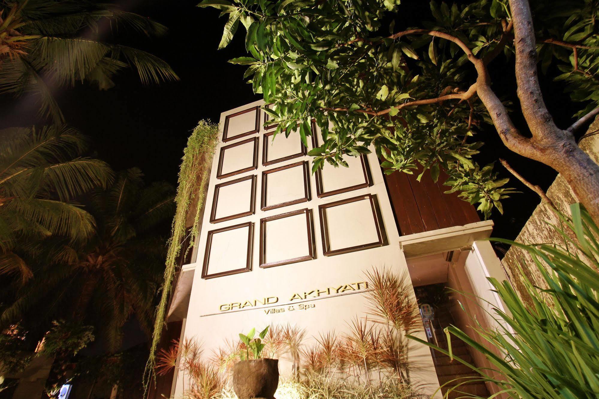 Grand Akhyati Villas & Spa Canggu Buitenkant foto